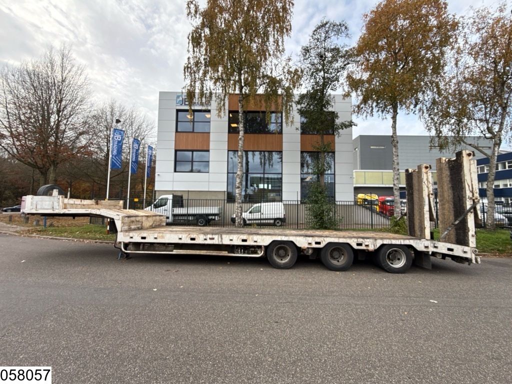 Nicolas Lowbed 48.000 KG, 2,5 mtr + 2x 0,25 mtr