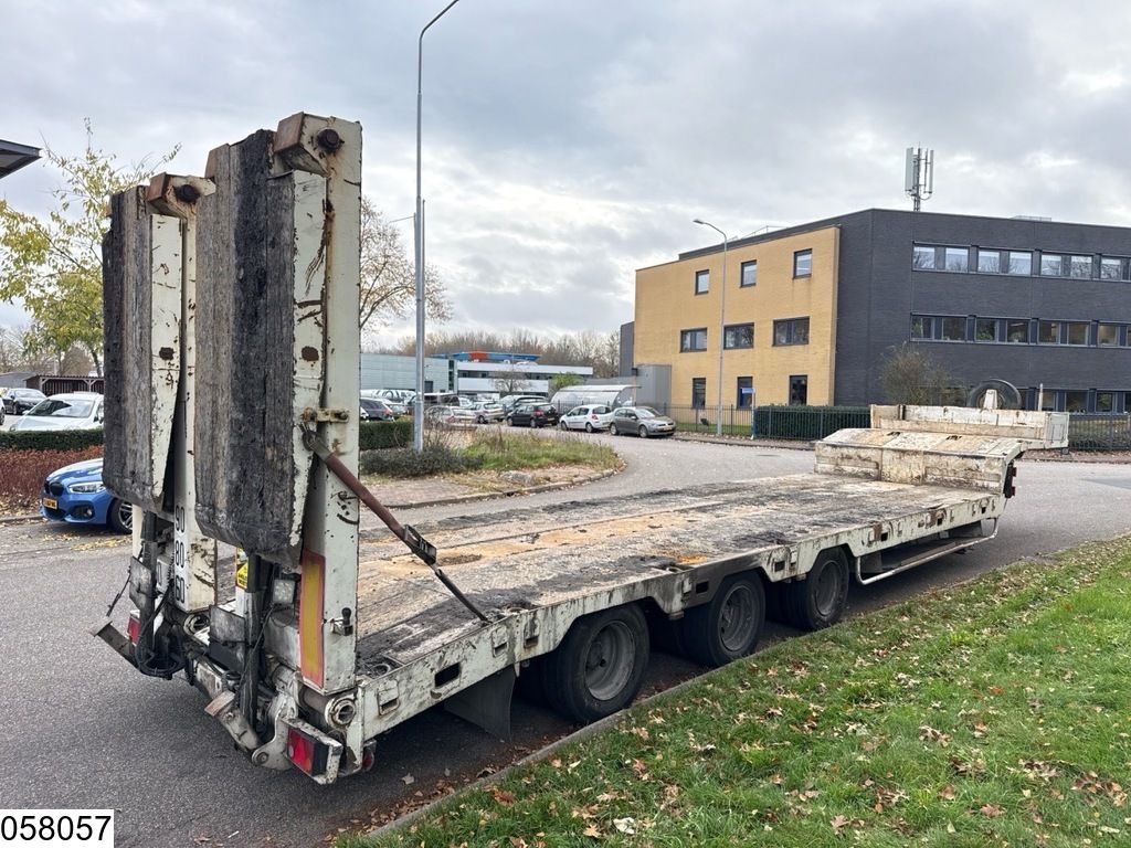 Nicolas Lowbed 48.000 KG, 2,5 mtr + 2x 0,25 mtr