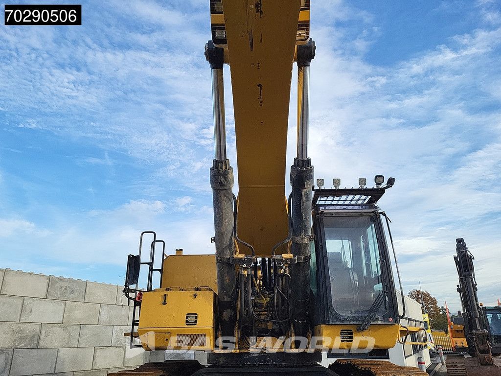 Caterpillar 390 D L