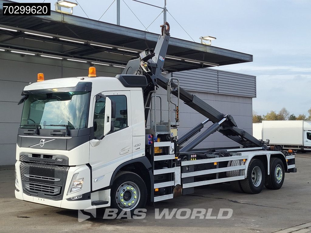 Volvo FM FM 430 6X2 HMF 2320K-RCS Kran Crane + VDL S-21-6200 Lift + Steering Axle