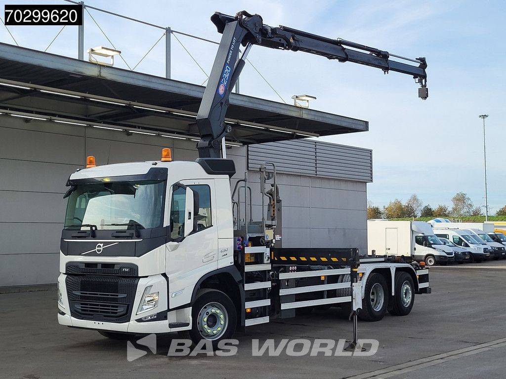 Volvo FM FM 430 6X2 HMF 2320K-RCS Kran Crane + VDL S-21-6200 Lift + Steering Axle
