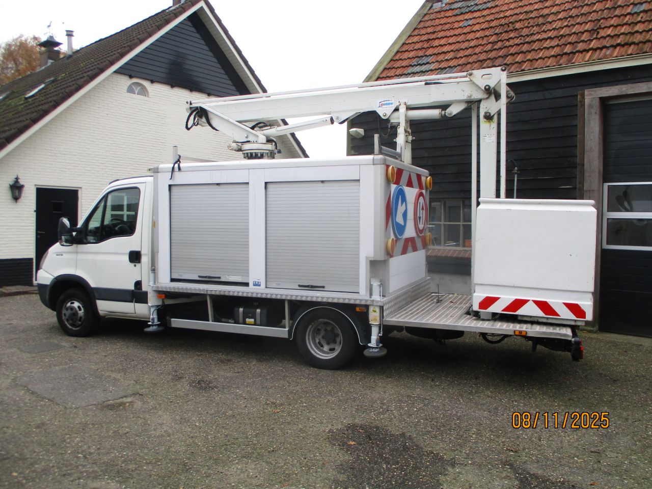 IVECO DAILY 35C15 HOOGWERKER 2012