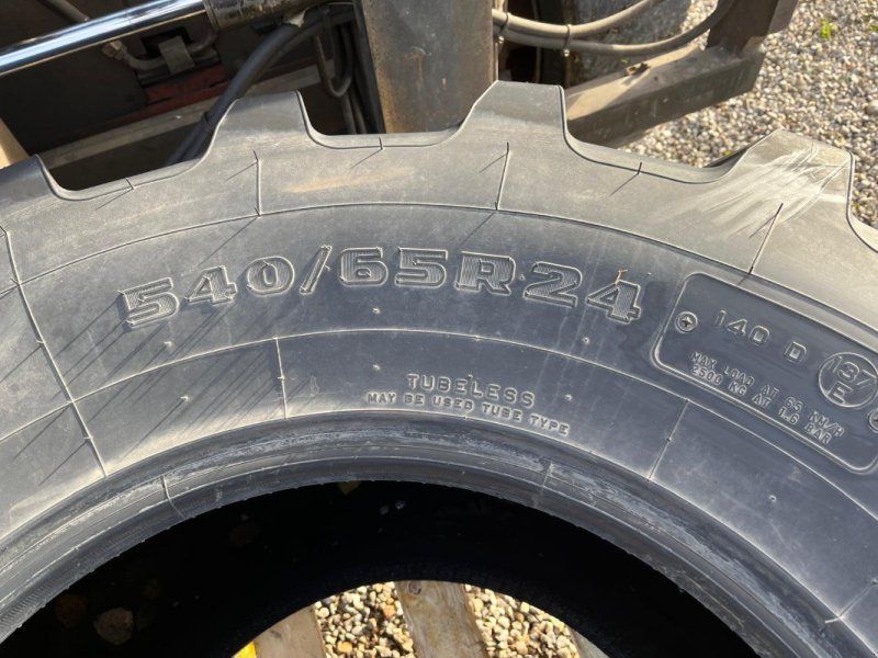 Firestone 540/65 R24 MaxiTraction 65