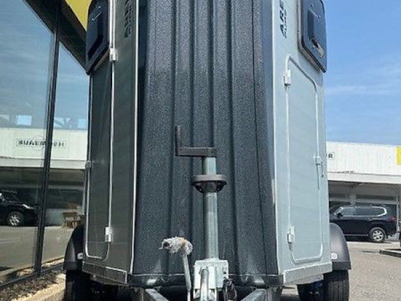 Humbaur Areion Pro 2,7 t. Pferde ALU NEU