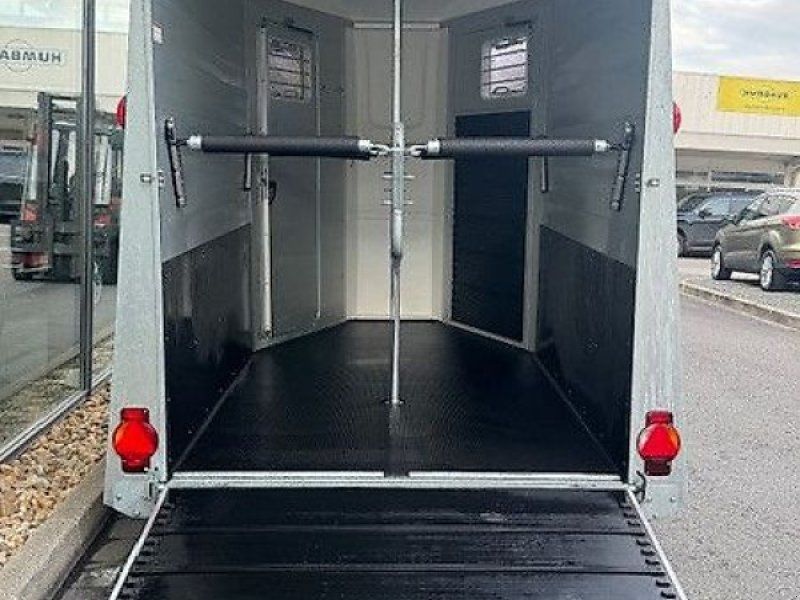 Humbaur Notos Alu Pferdeanhänger Frontausstieg 2,4t NEU