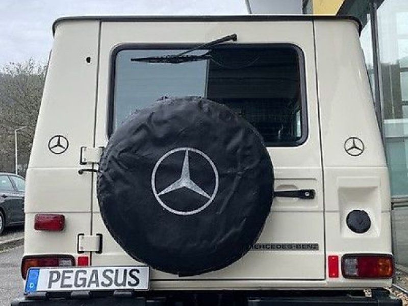 Mercedes-Benz 240 GD Oldtimer  4x4 SUV Geländewagen