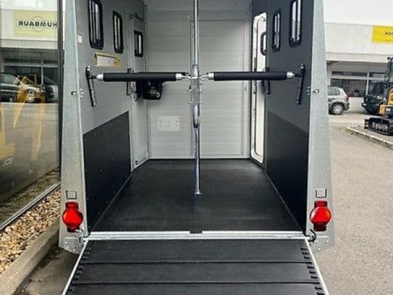 Humbaur Notos Xtra UP 2-Pferde 2,7t. SK DS