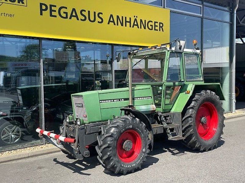 Fendt Favorit 611 LS  Schlepper OLDTIMER