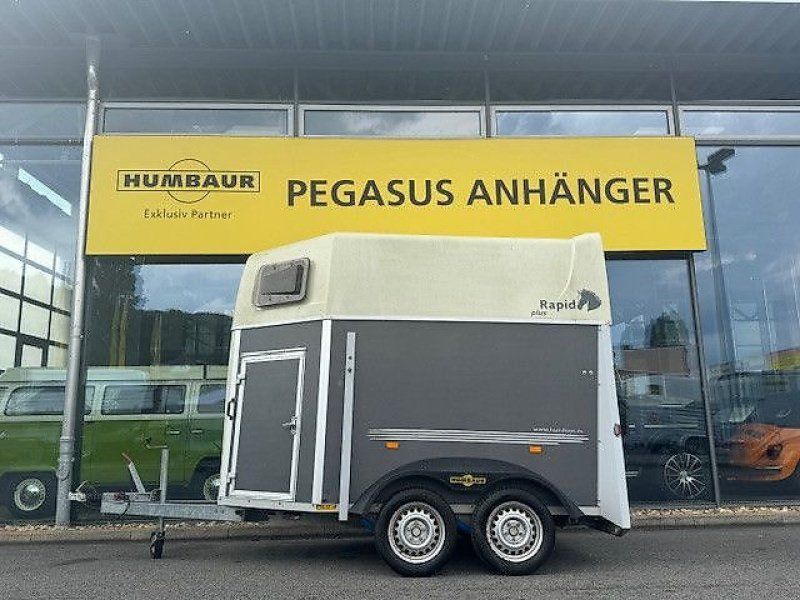 Humbaur Rapid Plus 2-Pferde 2t. Holz/Poly SK
