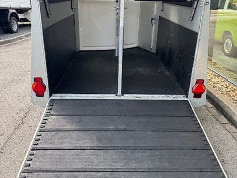 Humbaur Xanthos Aero Pferde 2,4t ALU 1. Hand