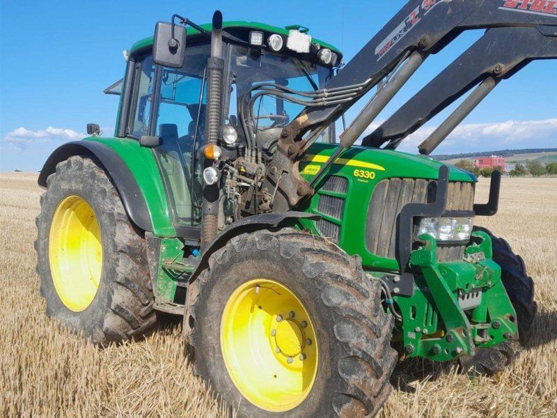 John Deere 6330