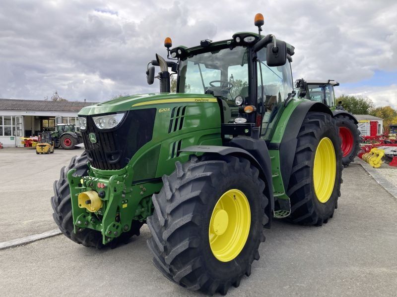 John Deere 6210 R DIRECTDRIVE