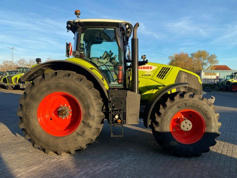 Claas Axion 830 CMatic Stage V Cebis
