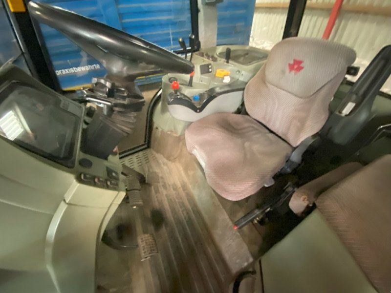 Massey Ferguson 8280