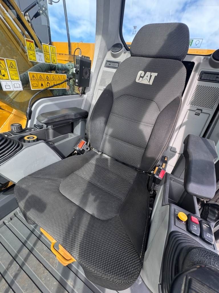 CAT 323 incl. Trimble Earthworks 3D GPS