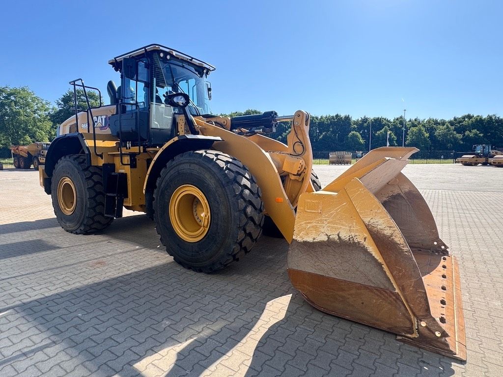 CAT 966