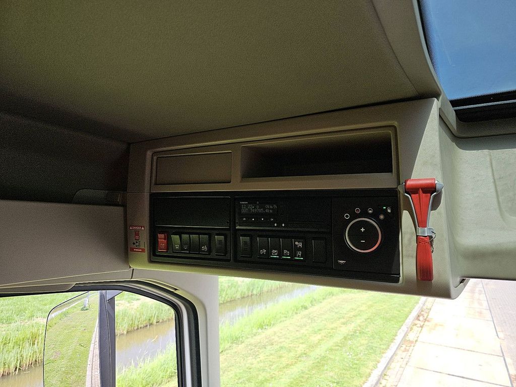 VOLVO FH 500 fh5 6x2 steered pto