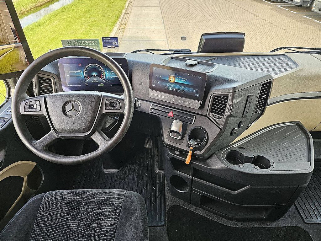 MERCEDES-BENZ ACTROS 1848 LS