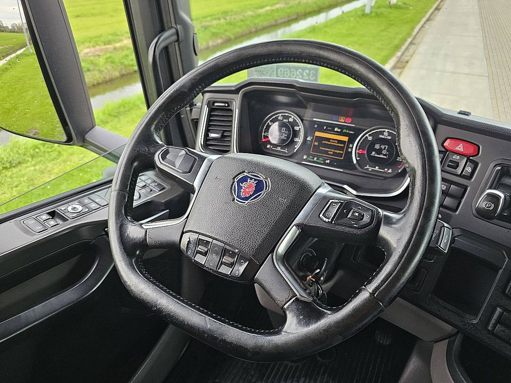 SCANIA R450