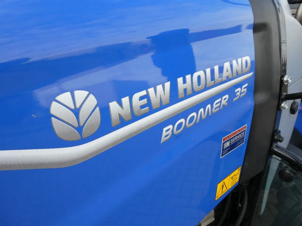 New Holland Boomer 35 4wd HST / 00750 Draaiuren / Automaat