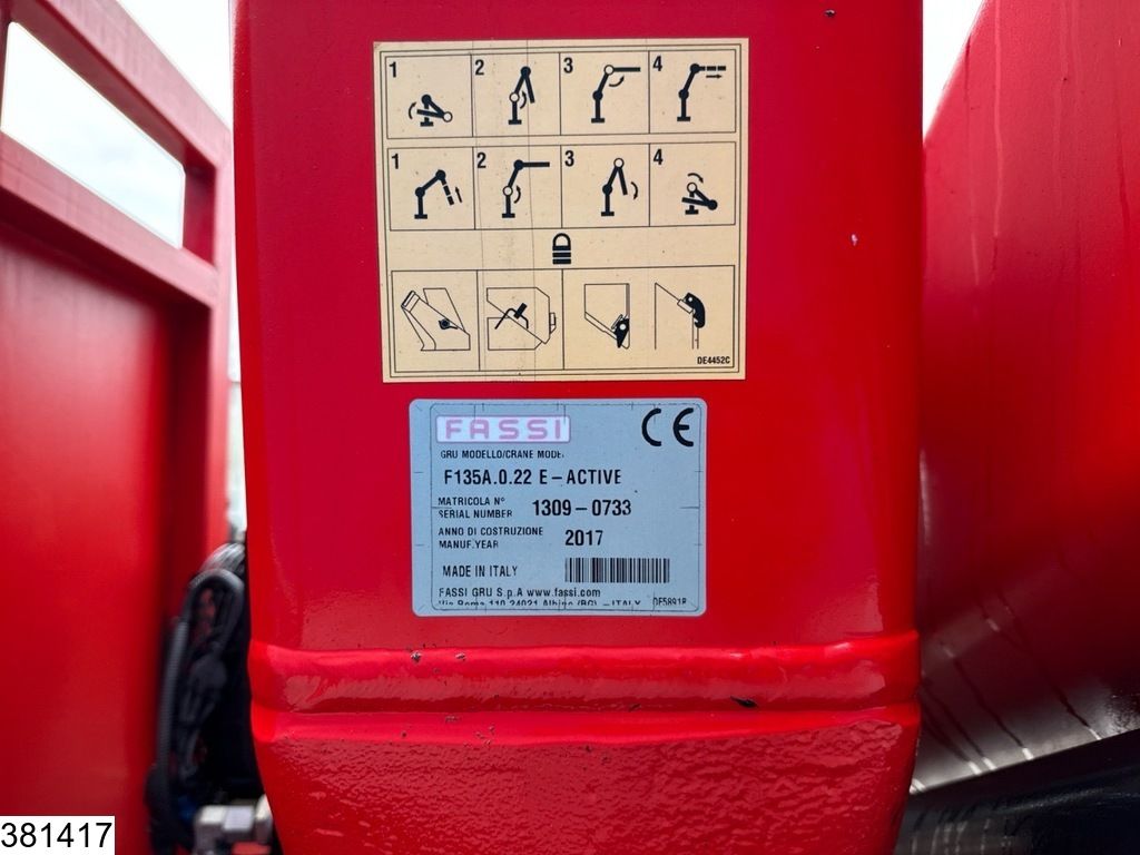 Iveco 260S36 6x2, EURO 6, Fassi, Remote