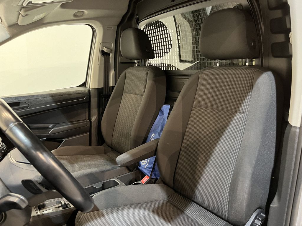 Volkswagen Caddy 2.0 TDI 123 PK Automaat / Euro 6 / CarPlay / Airco / Cruise Control / PDC / Navigatie