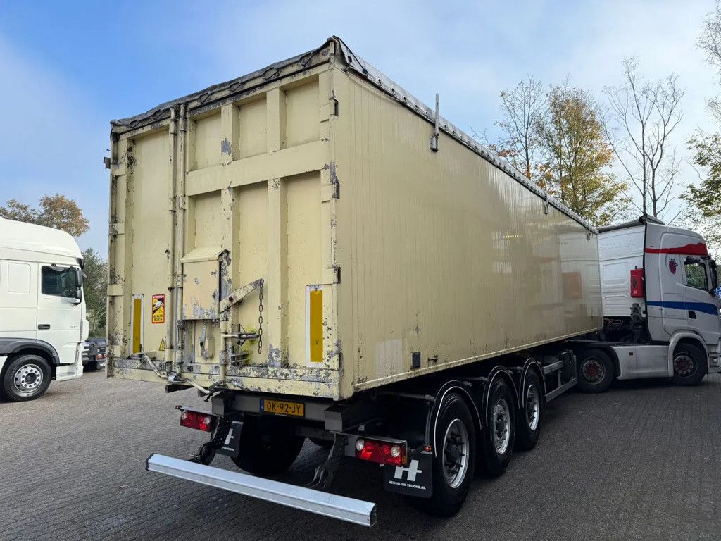 Benalu 60m3 Optiliner Vol alu SELF SUPPORT 6.460KG Good tyres!