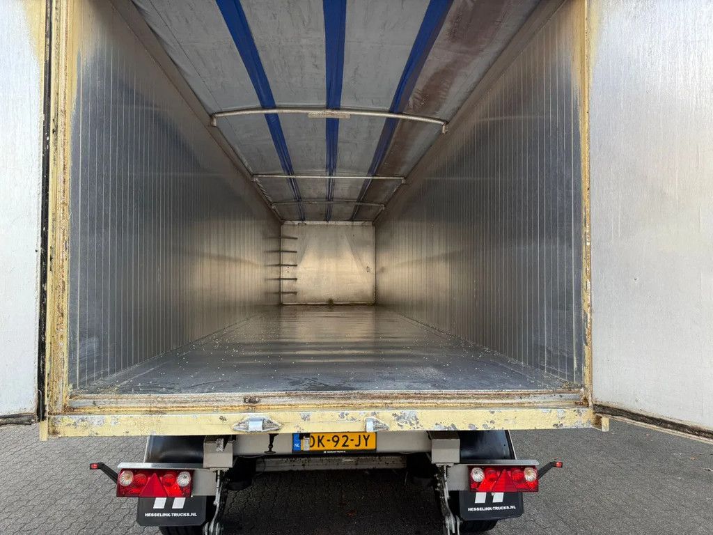 Benalu 60m3 Optiliner Vol alu SELF SUPPORT 6.460KG Good tyres!