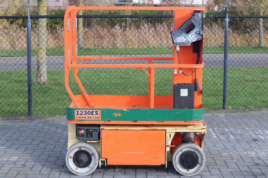 JLG 1230 ES | 5.6 METER | 230 KG