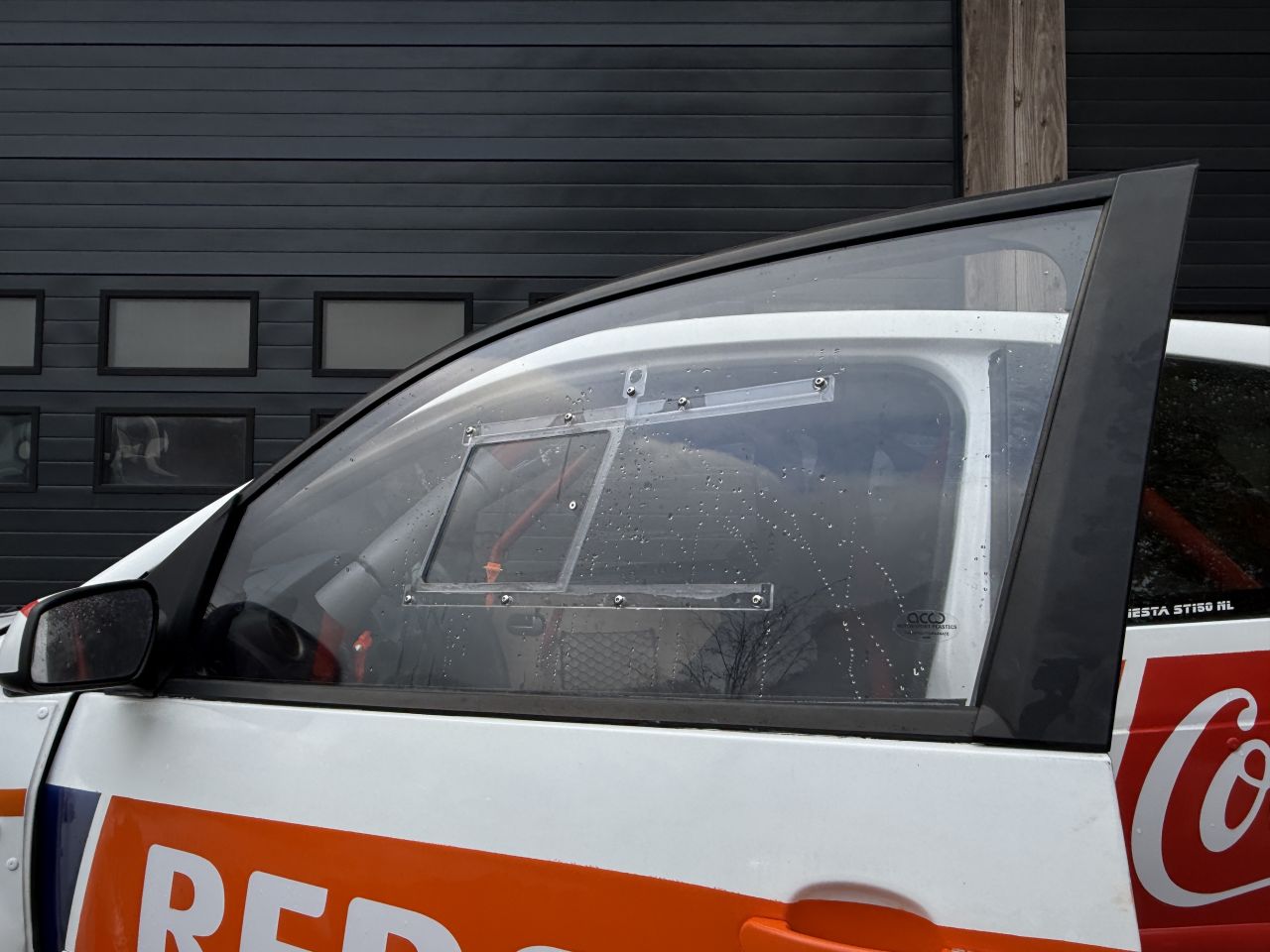 Ford Fiesta ST150 Mk6 Rallyauto– Sparco, rolkooi, revisie motor