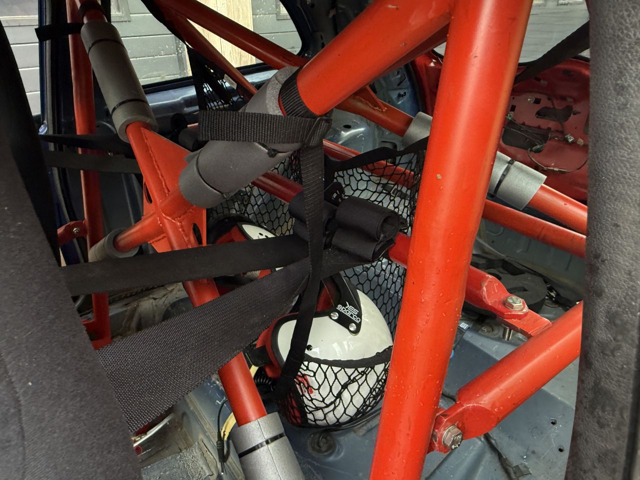 Ford Fiesta ST150 Mk6 Rallyauto– Sparco, rolkooi, revisie motor