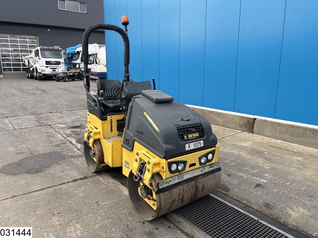 Bomag BW 100ADM-5 2207h, 15,1KW