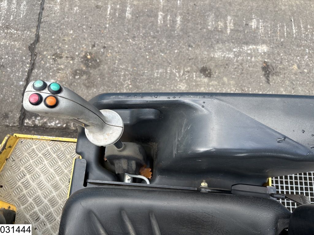 Bomag BW 100ADM-5 2207h, 15,1KW