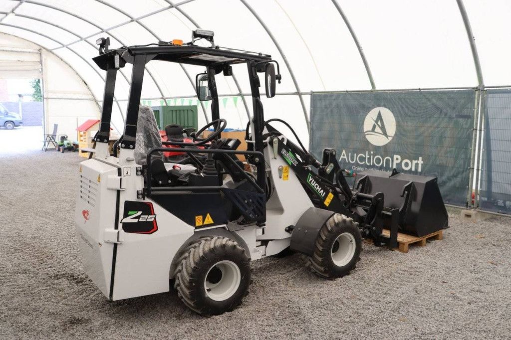 Yuchai Z25 Electric Articulated Loader 2025 New