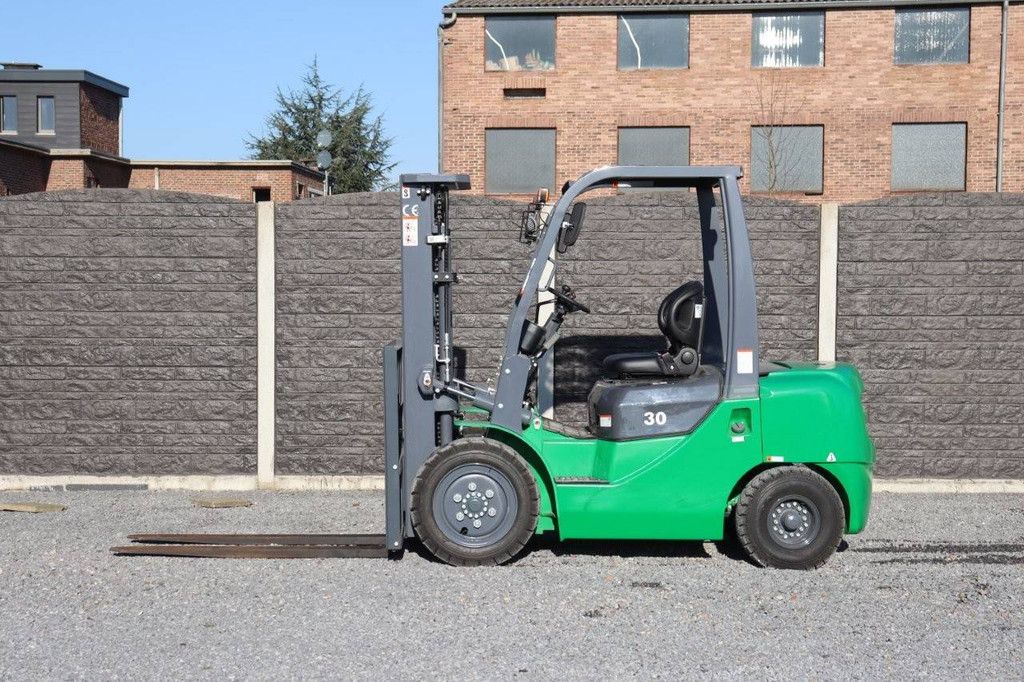 Yanmar FD30 Diesel-Gabelstapler 2700 kg 4,5 m 2024