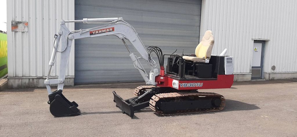 Mini excavator Yanmar YB301U Diesel