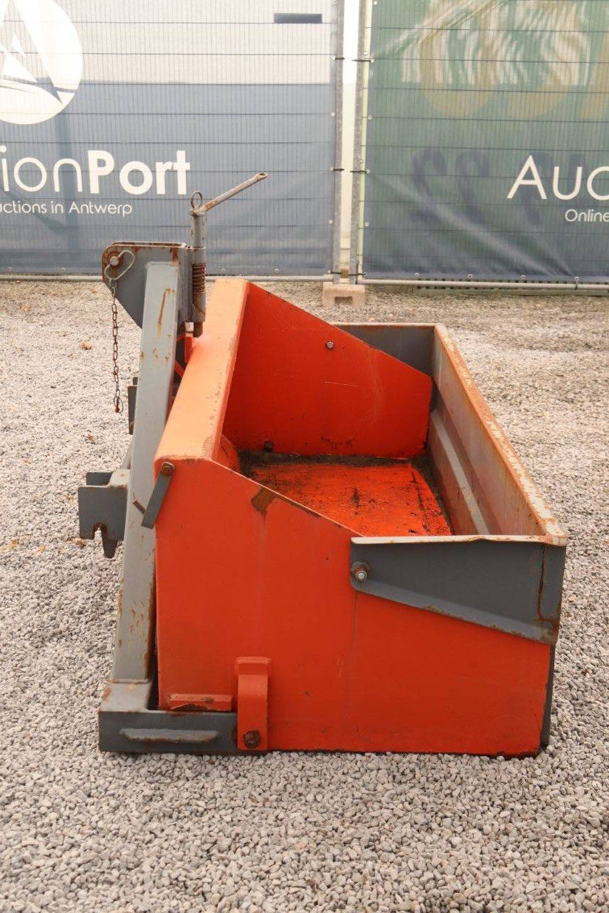 Ground bucket