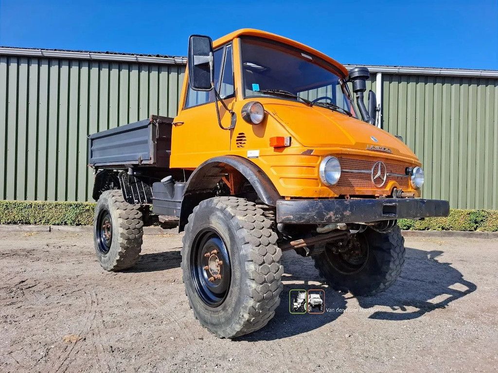 Mercedes-Benz Unimog 406 1988