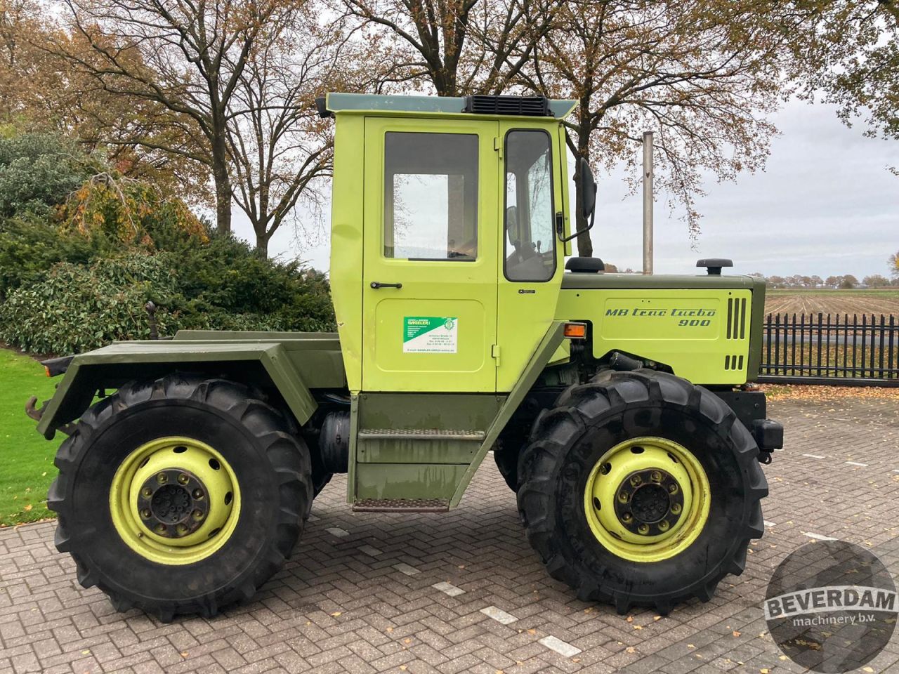 Mercedes MB Trac 900