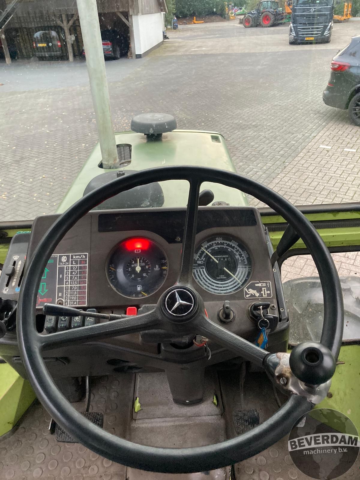 Mercedes MB Trac 900