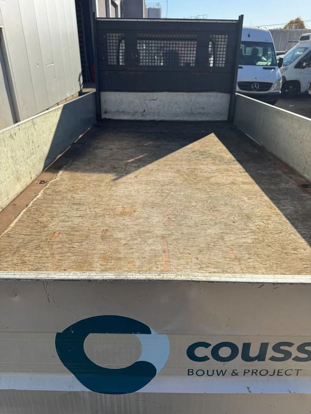 Mercedes-Benz Sprinter 311 **BELGIAN VAN-PLATEAU 4M**