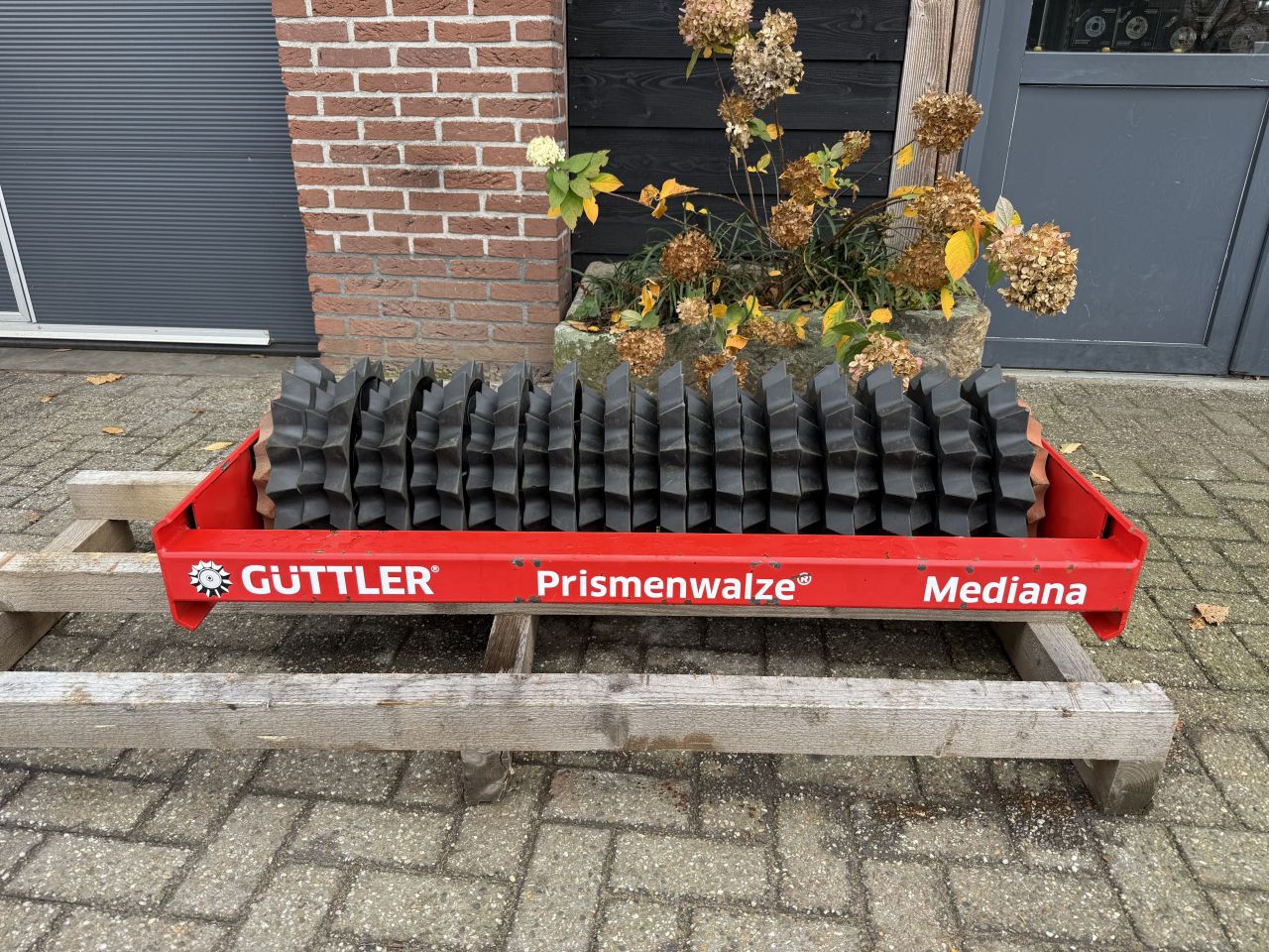 Guttler mediana SU prismarol. Gaasrol