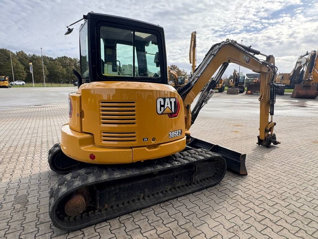 CAT 305 E2 CR - only 905 hours!