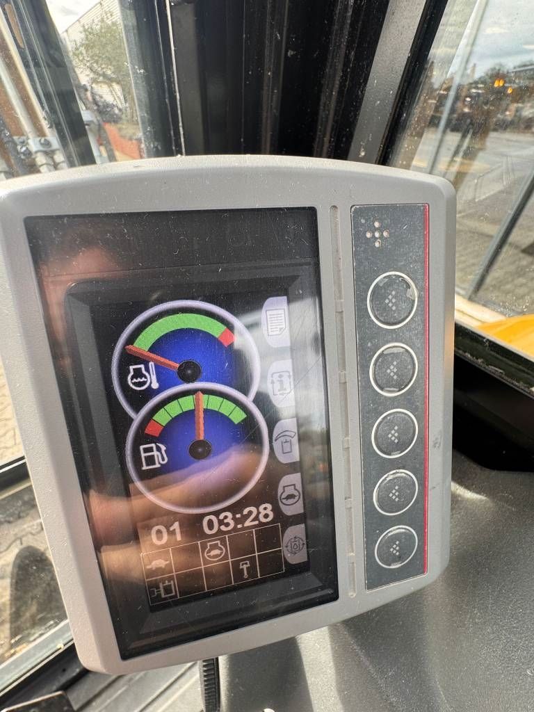 CAT 305 E2 CR - only 905 hours!