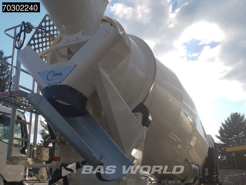 MAN TGS 41.400 8X4 12m3 FML mixer Steelsuspension Manual Airco EURO 2