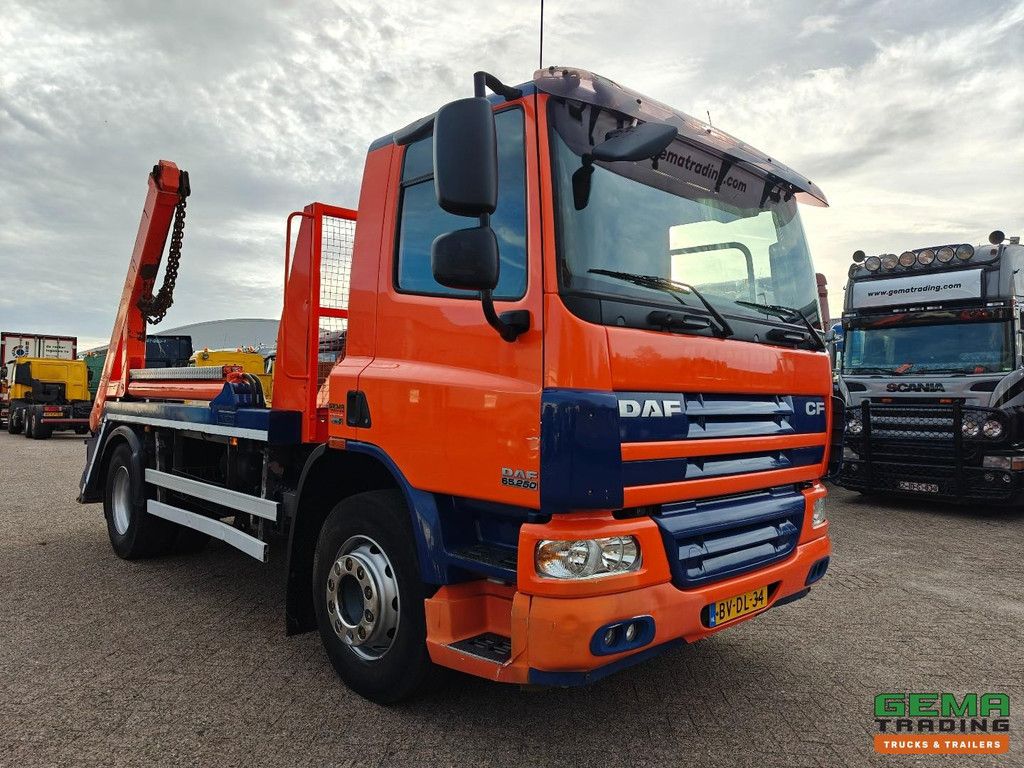 DAF FA CF 65.250 4x2 Tageskabine Euro 5 – Hyvalift Portalsystem 12T – Schaltgetriebe – Ringfederverschluss