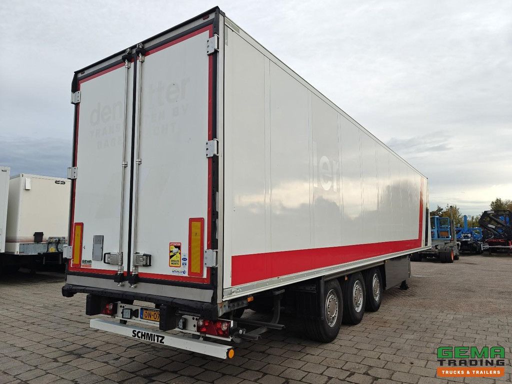 Schmitz Cargobull SCB S3B schmitz 3-achs-lkw – scheibenbremsen – kühltransporte – carrier vector 1350 – 2919 betriebsstunden! – palettenboxen
