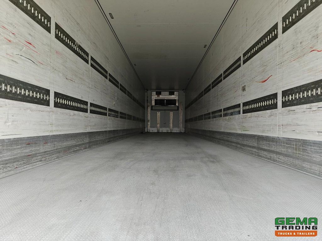 Schmitz Cargobull SCB S3B schmitz 3-achs-lkw – scheibenbremsen – kühltransporte – carrier vector 1350 – 2919 betriebsstunden! – palettenboxen