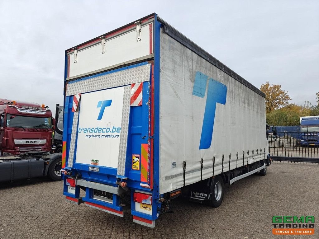MAN TGL 12.250 4x2 Daycab Euro6 - 12T - Sliding tarpaulin 7.7m + Tail lift 1500kg - 3 seats - 125,000km!