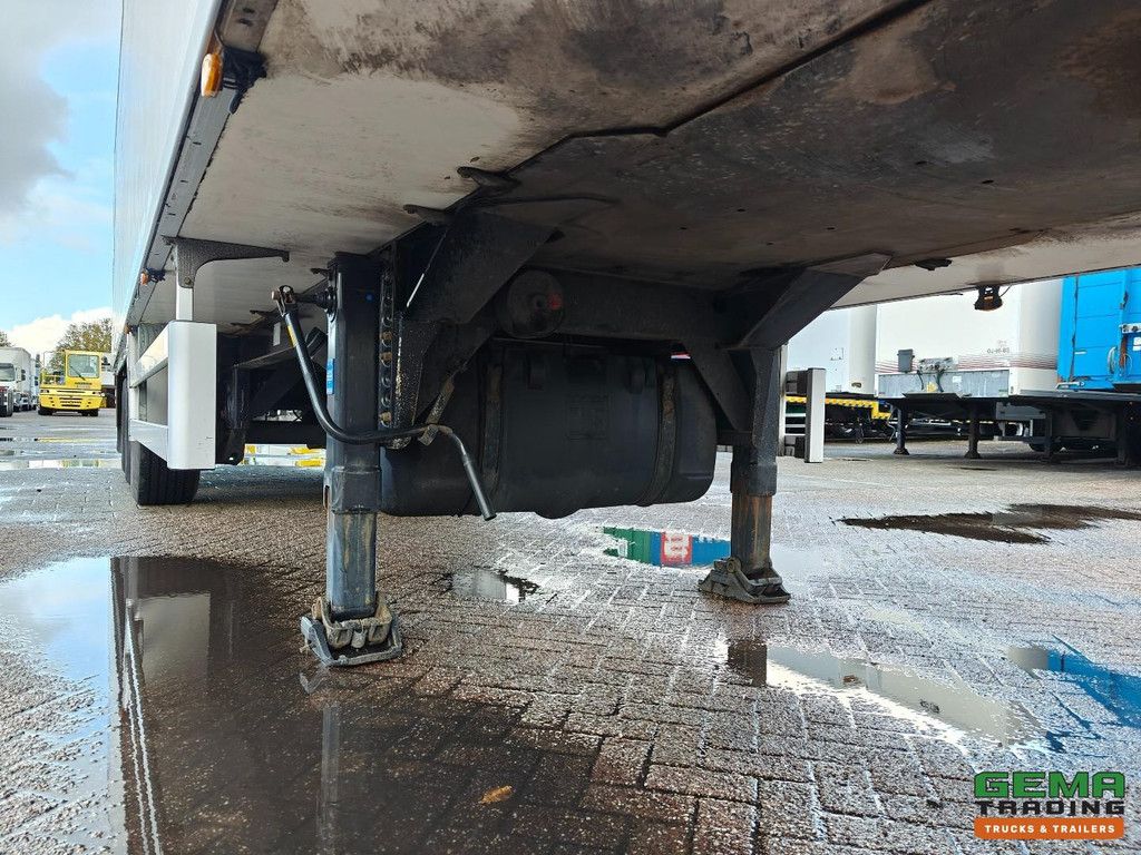 Chereau CSD32HB 3-Axle SAF Truck - Disc Brakes - Refrigerated Transport - Thermo King SLX300 - New Evaporator! - 8397 Hours